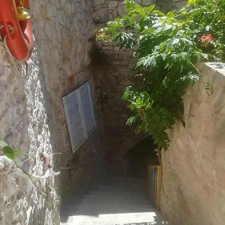 With Parking Space - 5097 公寓