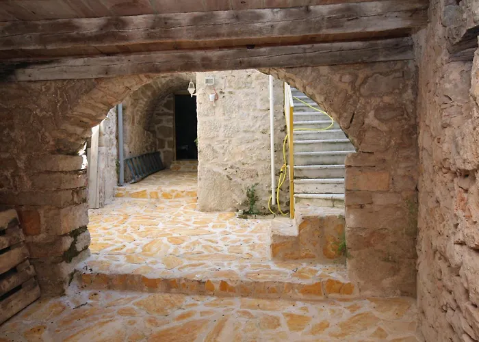 With Parking Space - 5097 Apartament *