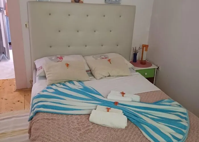 Apartament With Parking Space - 5097 *