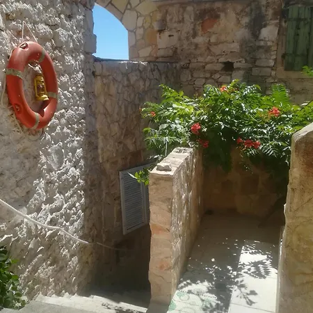 With Parking Space - 5097 Murter